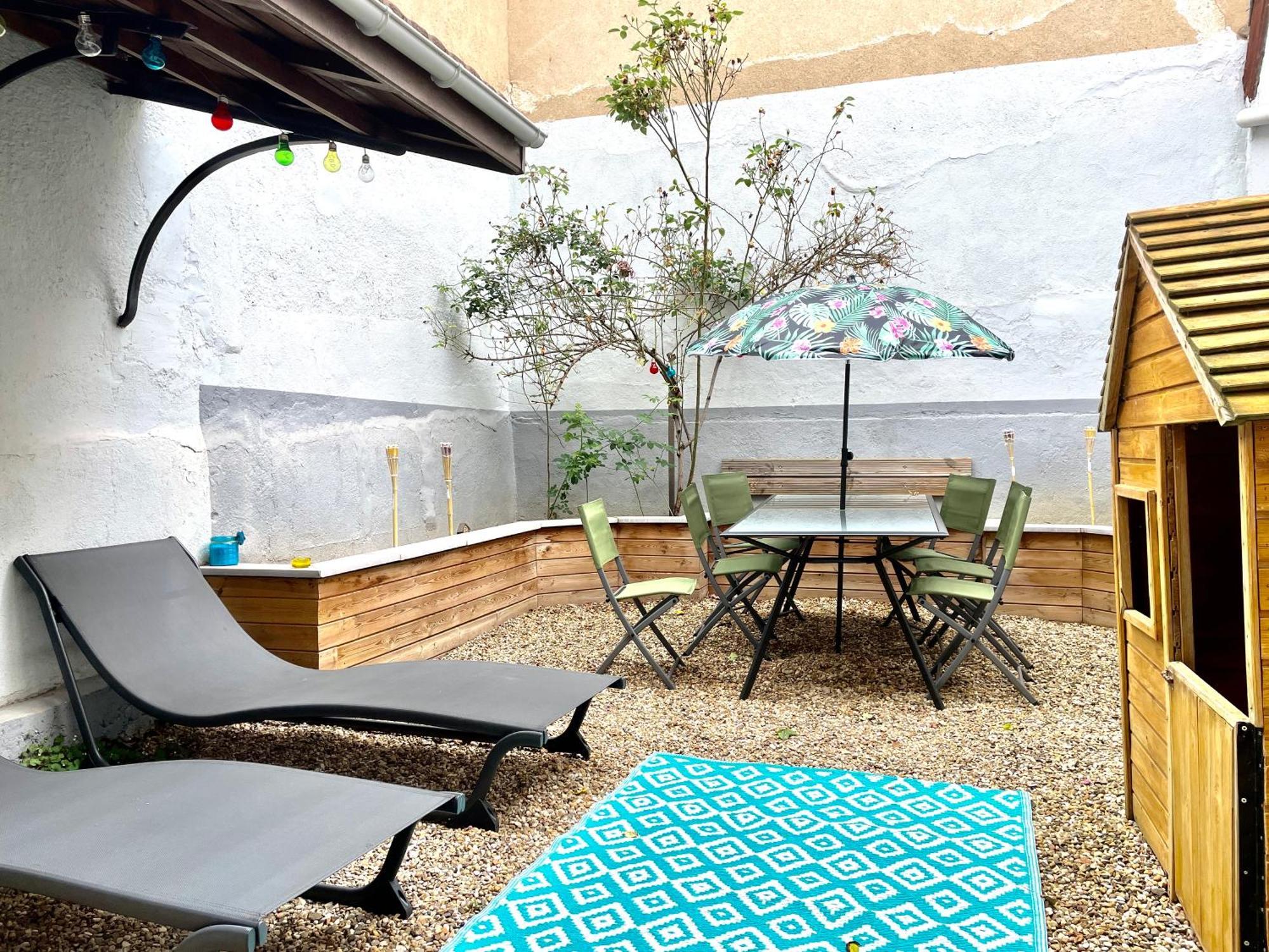Ferienwohnung Le Petit Jardinet De Tarare Exterior foto